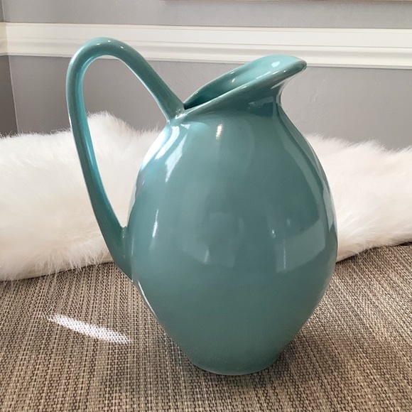 Vintage Other - VINTAGE TURQUOISE CERAMIC PITCHER